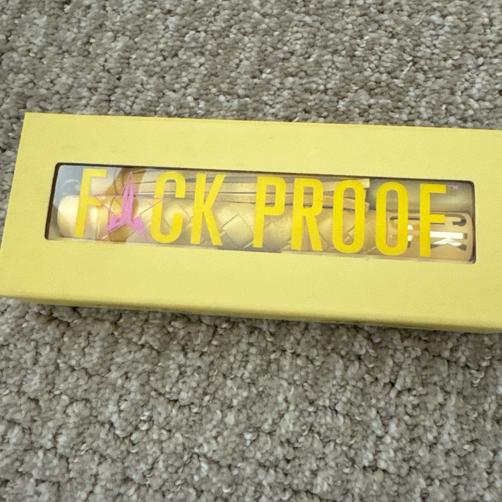 New Jeffree star F*ck proof banana fetish